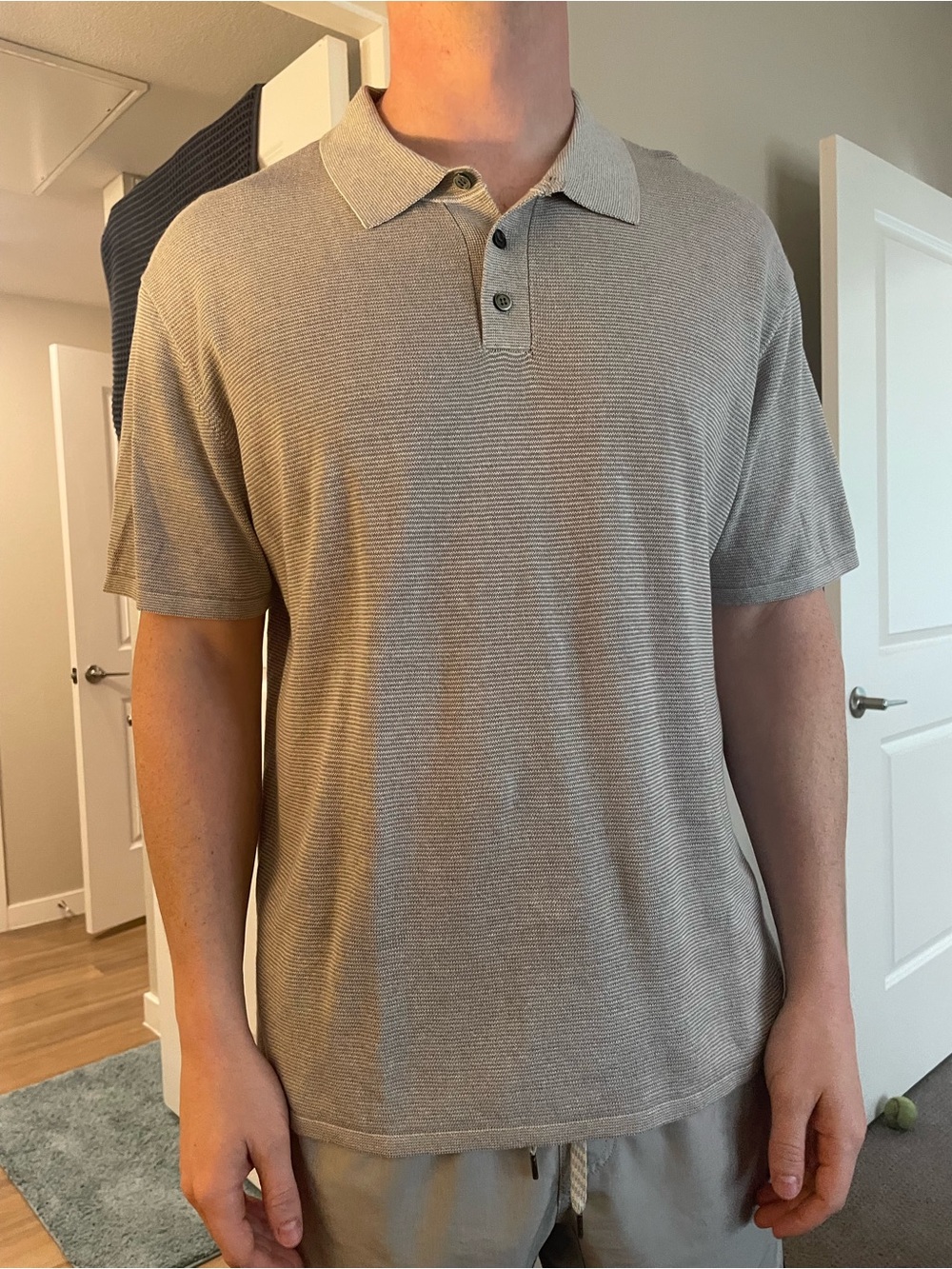 Grayers Men's Short-Sleeve Polo in Light Gray